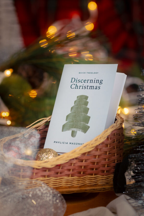 Discerning Christmas - Image 2